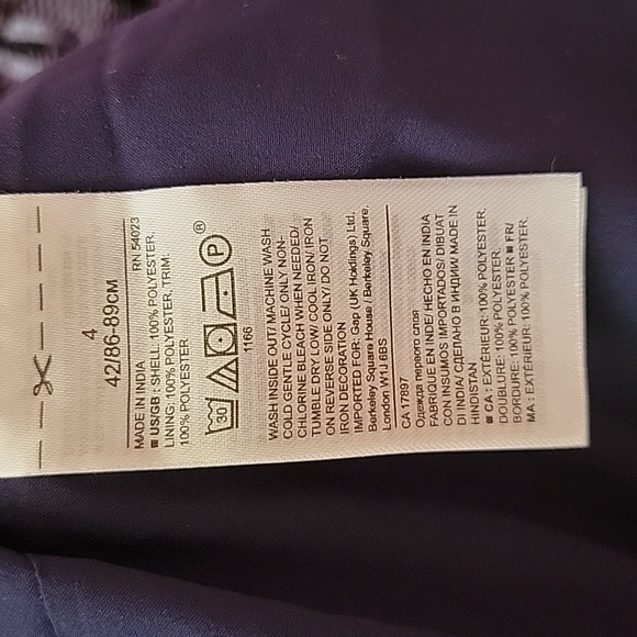 Banana Republic Navy Blue High Waist Pleated Flowy Sequin Skirt/  SIZE 4. - Picture 8 of 9